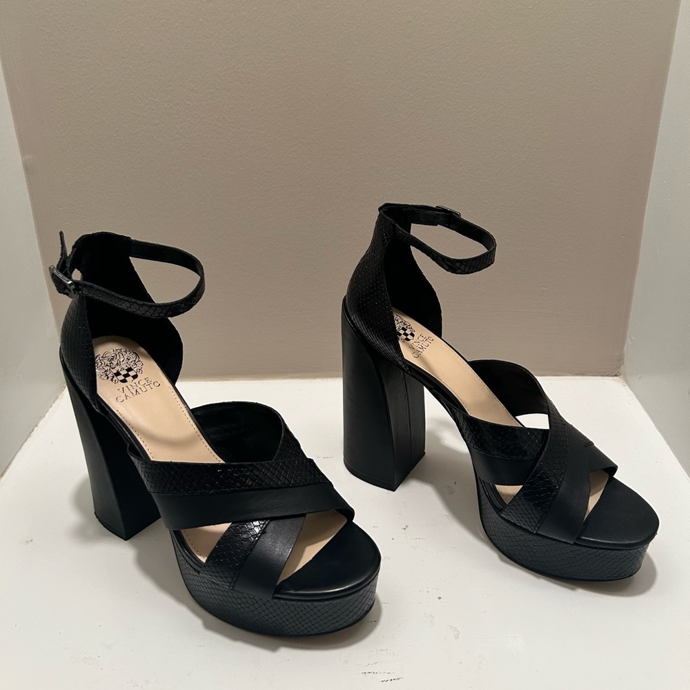 Vince Camuto Platform Sandal